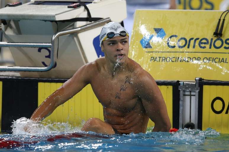 Gabriel Santos pode não defender o Brasil nos Jogos de Tóquio. Ele era esperança no 4x100m livre (Foto: Divulgação)