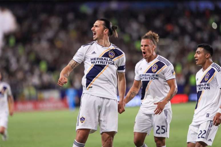 Ibrahimovic marcou três gols na vitória do Galaxy sobre o Los Angeles na última sexta (Divulgação/Los Angeles)