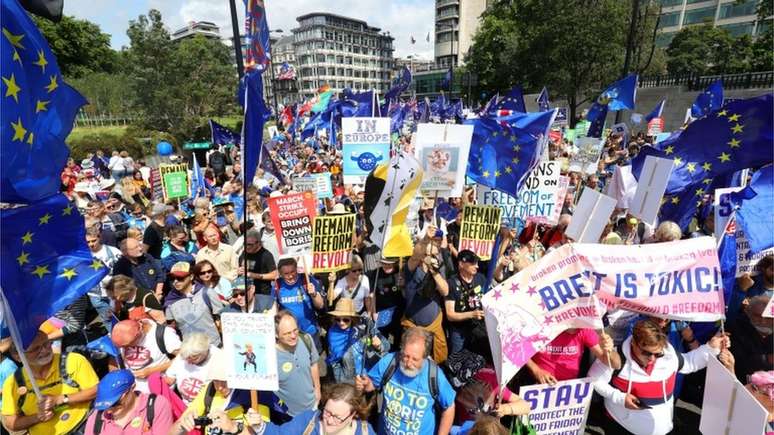 Nos últimos dois anos, o Reino Unido assistiu a uma série de protestos contra e a favor do Brexit