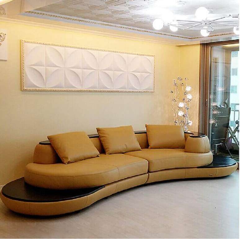 54. Sofás modernos e confortáveis para decoração de sala em tons neutros – Foto: Couches & Sofa