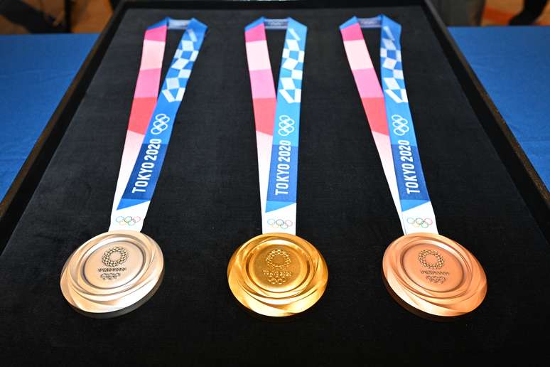 Medalhas que serão usadas na Olimpíada de Tóquio.