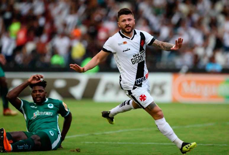 Rossi é um dos jogadores mais importantes do Vasco na temporada (Foto: Andre Melo Andrade/AM Press)