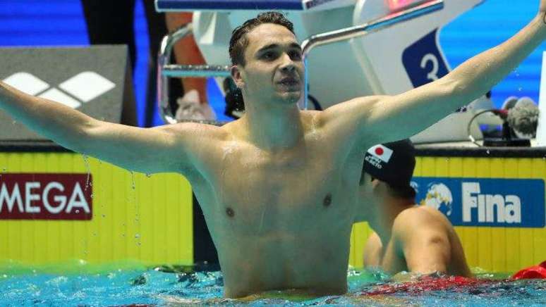 Húngaro Kristof Milak, de apenas 19 anos, bateu o recorde de Michael Phelps nos 200m borboleta (Foto:Reprodução)