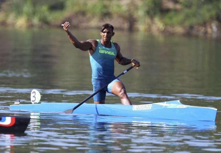 Dono de três medalhas olímpicas e uma das referências do Brasil na canoagem, Isaquias Queiroz busca repetir o bom desempenho de quatro anos atrás em Toronto, quando conquistou o ouro nas categorias C-1 200m e C-1 1000m e uma prata no C-2 1000m, ao lado de Erlon Silva.