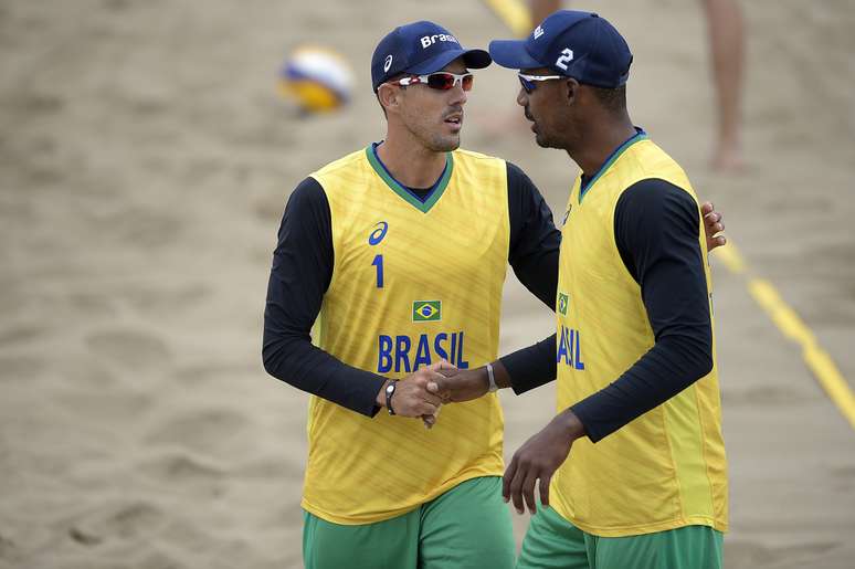 Oscar/Thiago lideram o Grupo C Masculino do vôlei de praia nos Jogos Pan-Americanos de Lima