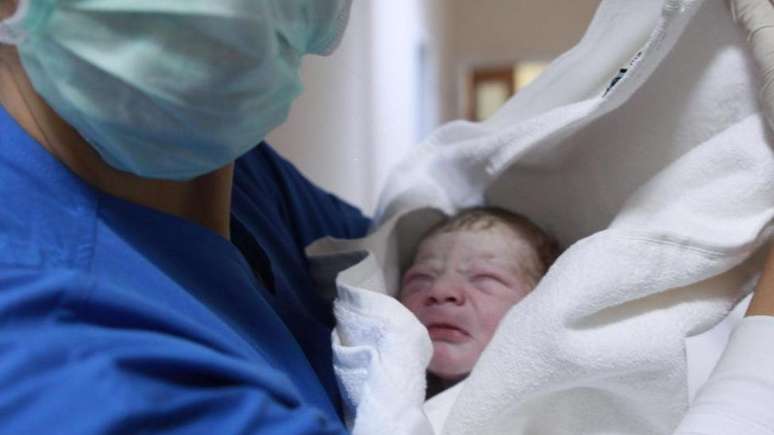 Oferecer a enfermeiros e m&eacute;dicos melhores condi&ccedil;&otilde;es para quem deem apoio a m&atilde;es &eacute; uma forma de reduzir a incid&ecirc;ncia de TEPT