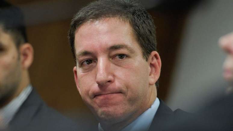 Em sua conta no Twitter, Glenn Greenwald chamou de 'terrorismo' a publica&ccedil;&atilde;o da portaria.