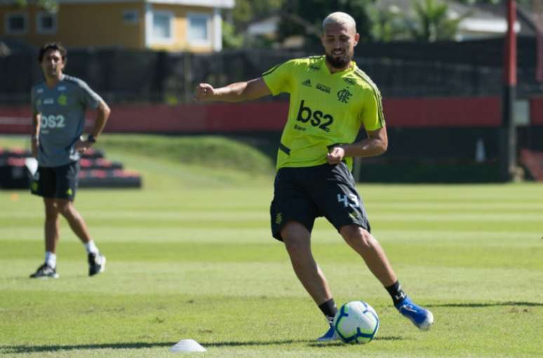 Léo Duarte pode estar de saída do Flamengo (Foto: Alexandre Vidal/Flamengo)