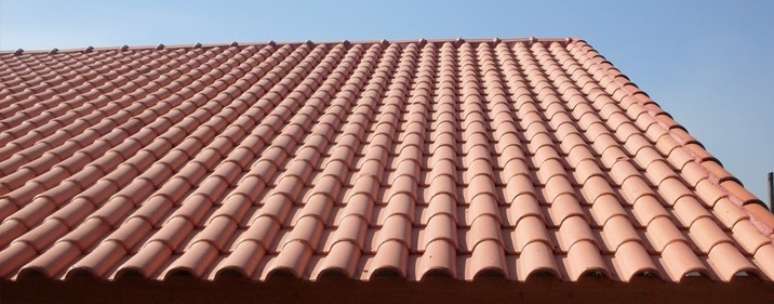 29. A telha portuguesa forma um lindo telhado. Foto: Mercado Livre