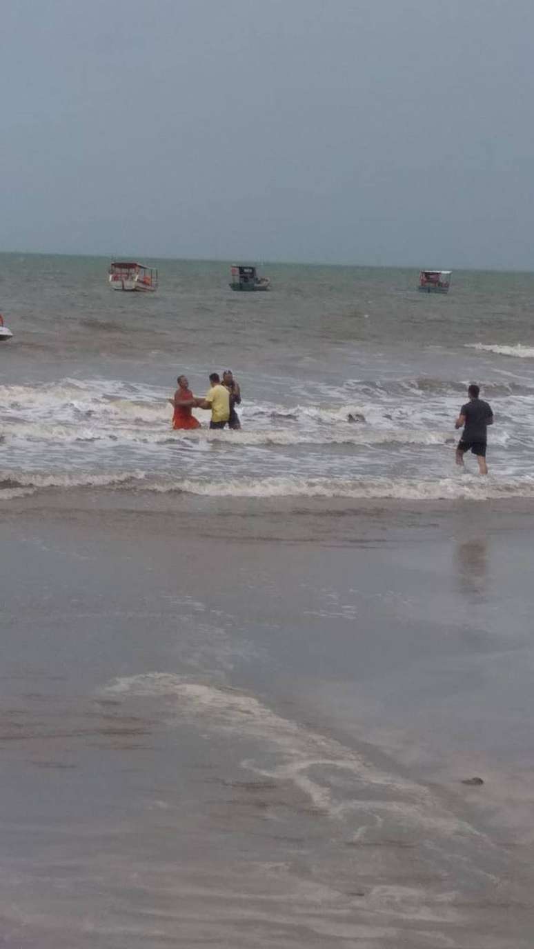 Duas turistas morreram no naufrágio de um catamarã em Maragogi, Alagoas