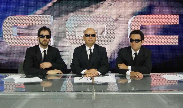 Rafinha Bastos, Marcelo Tas e Marco Luque à frente da apresentação do 'CQC', em 2008.