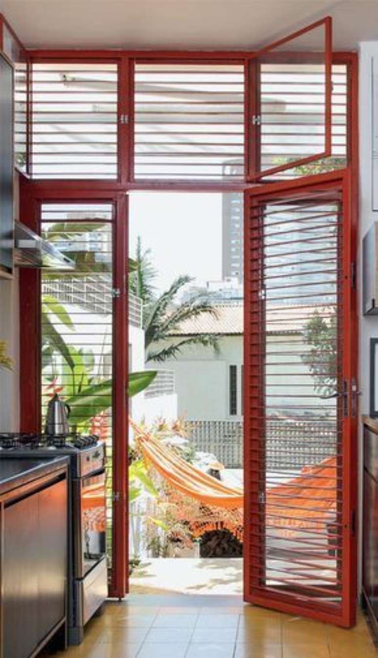 3. Muitos pensam que modelos de grades para porta s&atilde;o desnecess&aacute;rios. Foto: Casa Abril