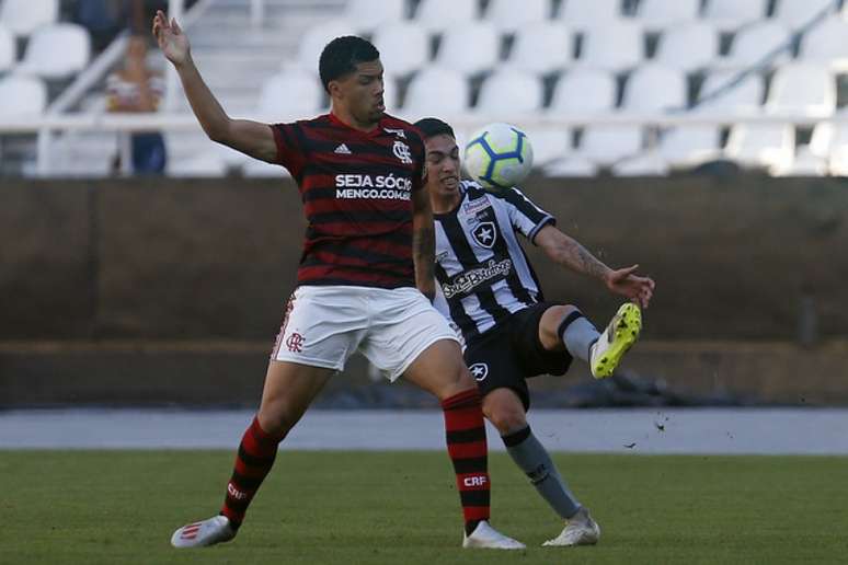 Flamengo venceu clássico dentro do Niltão (Foto: Vítor Silva/Botafogo)