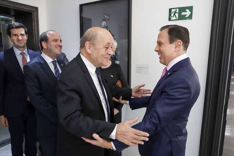 Governador do Estado de São Paulo, João Doria, participa de reunião com o ministro das Relações Exteriores da França Jean Yves Le Drian e o Secretário de Relações Internacionais