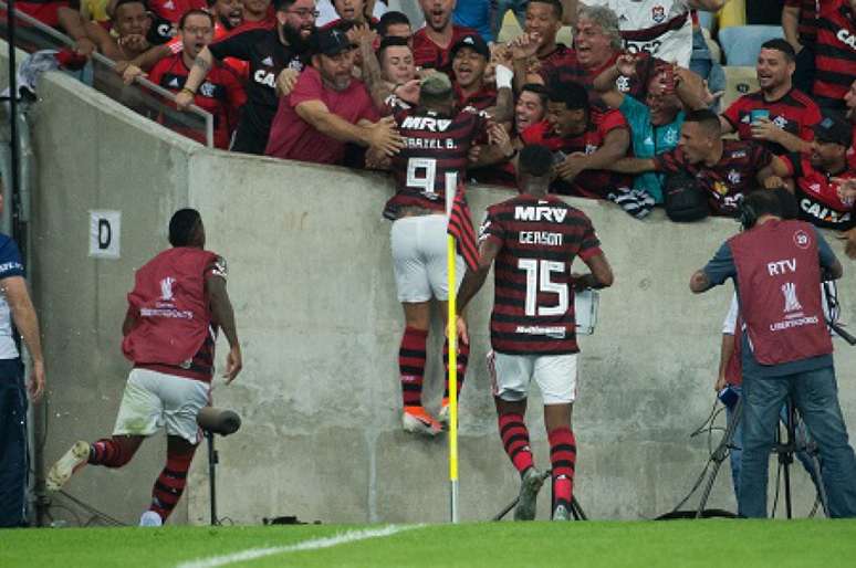 Gerson enalteceu o aproveitamento do Flamengo (Foto: Alexandre Vidal e Marcelo Cortes / Flamengo)