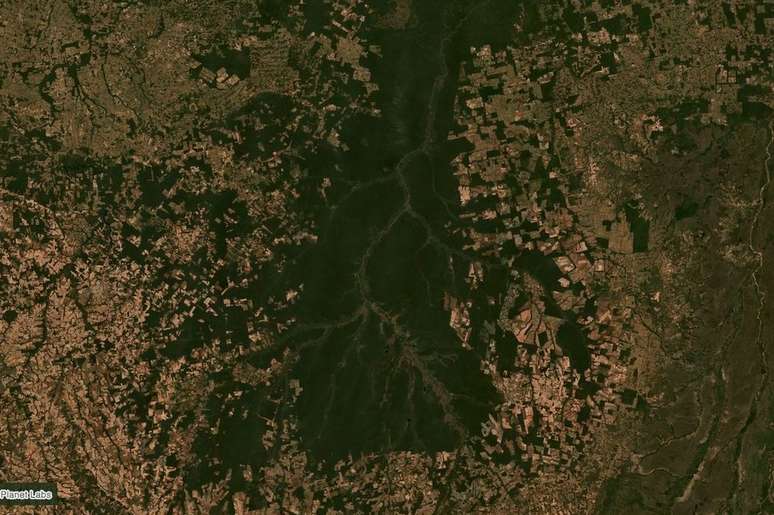 Porção sul da bacia do Xingu, em Mato Grosso, em imagem de satélite de junho; região serve como corredor ecológico e barreira para o avanço do agronegócio na Amazônia