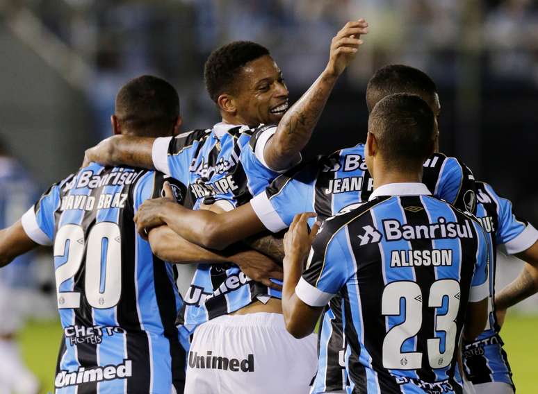 Grêmio se classifica às quartas da Libertadores.