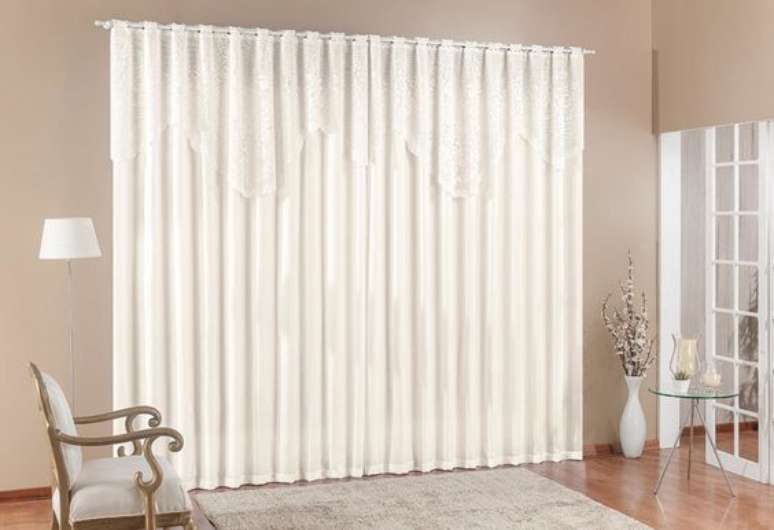 5. A cortina de renda com forro possui muitas vantagens. Foto: Dafiti
