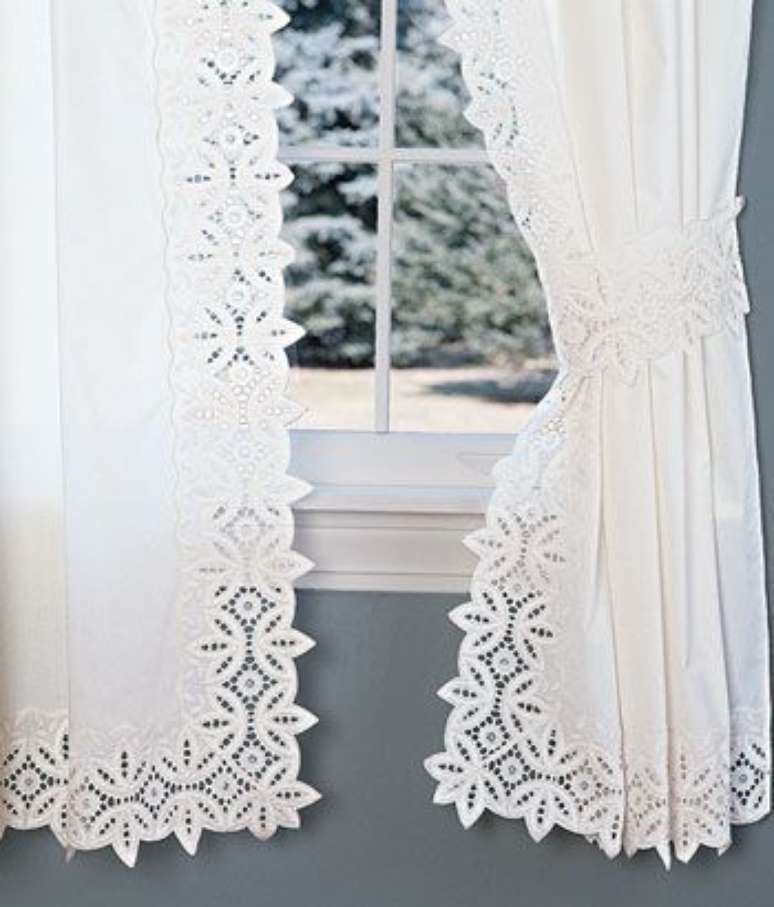 4. A cortina de renda para quarto deve prezar pela privacidade. Foto: Pinterest