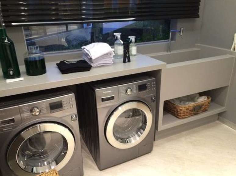 29. Máquina de lavar inox combinando com a secadora, as lavadora de roupas mais bonitas