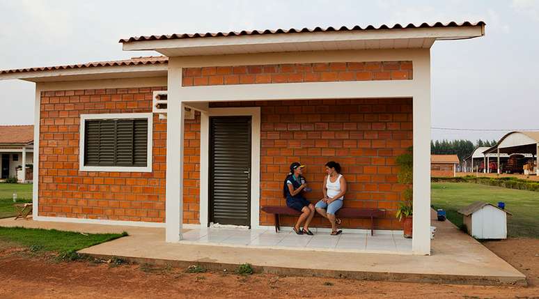 Caracter&iacute;sticas do domic&iacute;lio ficar&atilde;o de fora do Censo 2020, como energia el&eacute;trica, posse de celular, computador, carro e moto