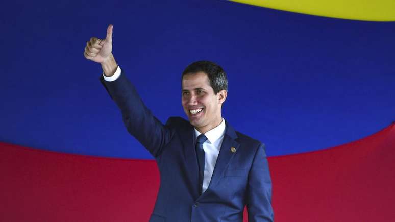 O governo e representantes de Juan Guaidó negociam sob a mediação da Noruega