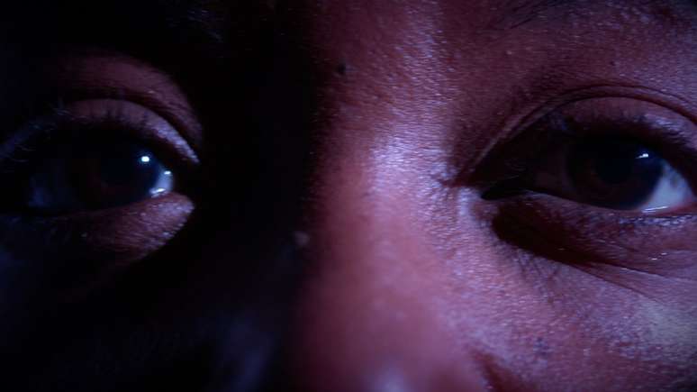 Vicky quer que seu pai seja levado &agrave; Justi&ccedil;a