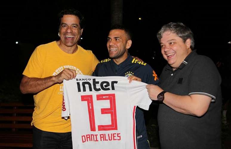 Daniel Alves esteve no CT da Barra Funda com a Seleção durante a Copa América (Foto: Rubens Chiri/saopaulofc.net)