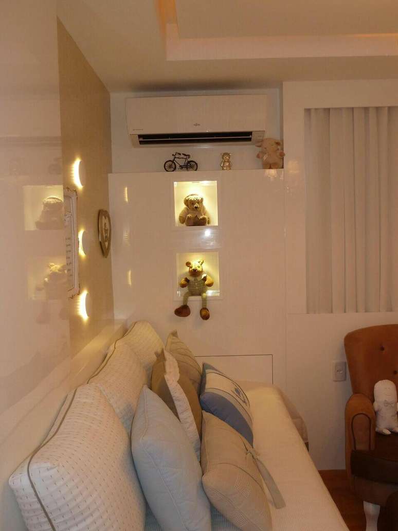 38. O ar condicionado split pode ter diferentes designs. Projeto de Ana de Angelo