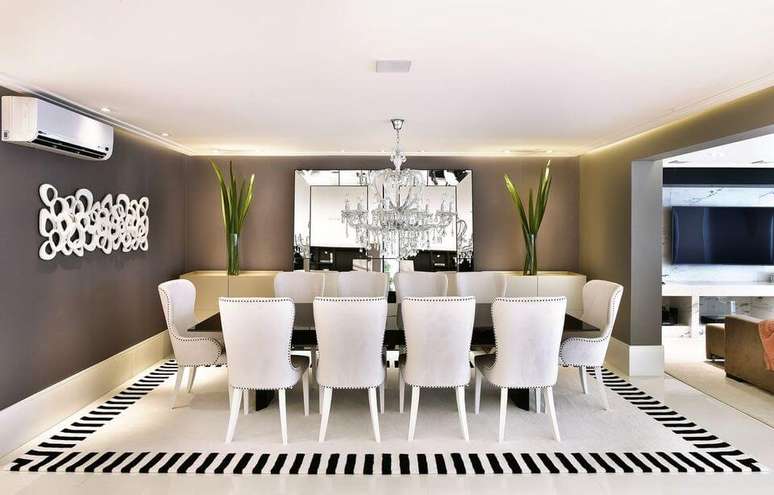 45. O ar condicionado split chama a aten&ccedil;&atilde;o pelo requinte. Projeto de Tetriz Arquitetura e Interiores