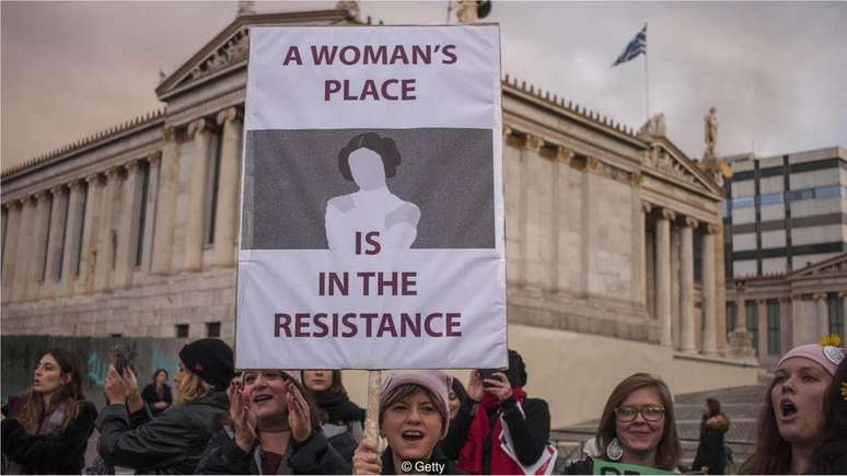 Ativistas na Marcha das Mulheres 2018 protestam pelos direitos das mulheres no mercado de trabalho