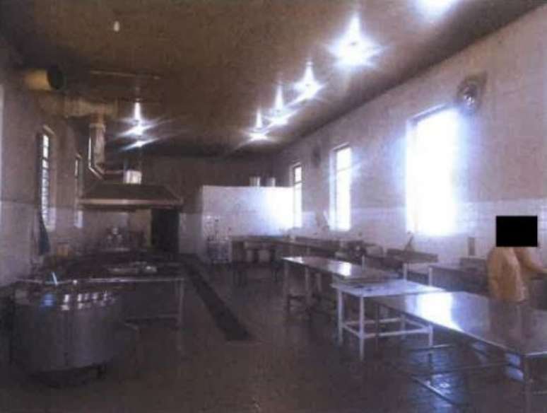Cozinha da penitenciária, operada por presos