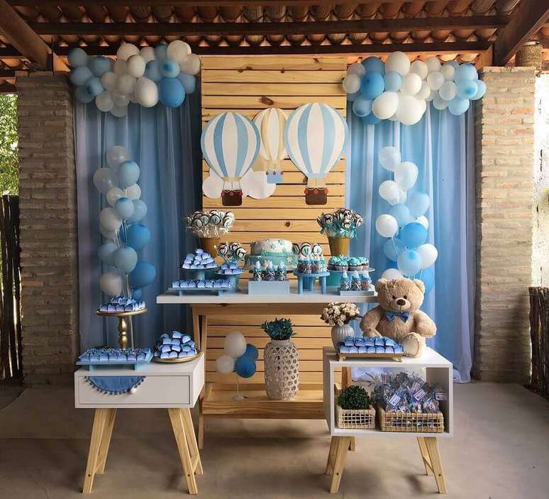 10. Decora&ccedil;&atilde;o simples para ch&aacute; de fralda menino &ndash; Foto: Sua Festa