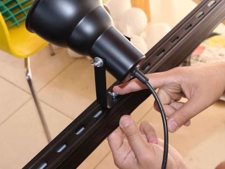 27. Muitos itens devem ser levados em conta numa instala&ccedil;&atilde;o el&eacute;trica. Foto: Homens da Casa