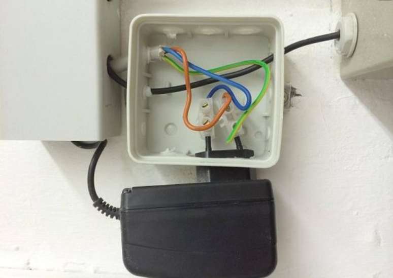 29. Todo projeto de instala&ccedil;&atilde;o el&eacute;trica deve ser elaborado a partir de um estudo preciso do ambiente. Foto: BuzzFeed