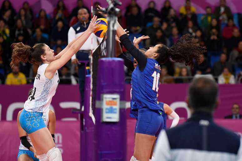 Seleção feminina de vôlei perdeu a disputa do bronze para a Argentina