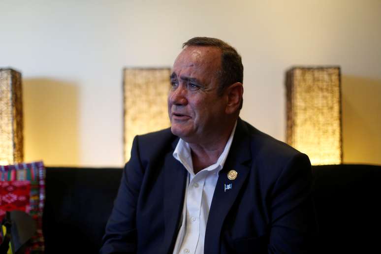 Ganhador da eleição presidencial da Guatemala, Alejandro Giammattei, em entrevista à Reuters
11/08/2019
REUTERS/Jose Cabezas