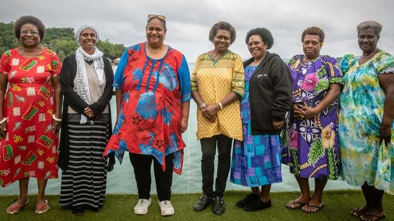 Políticas de Vanuatu criaram seu próprio partido político, com Hilda Lini (à esquerda) como sua principal candidata