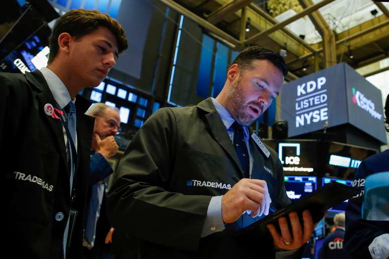 Operadores na Bolsa de Valores de Nova York. 13/08/2019. REUTERS/Eduardo Munoz