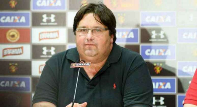 Guto Ferreira não é mais o técnico do Sport