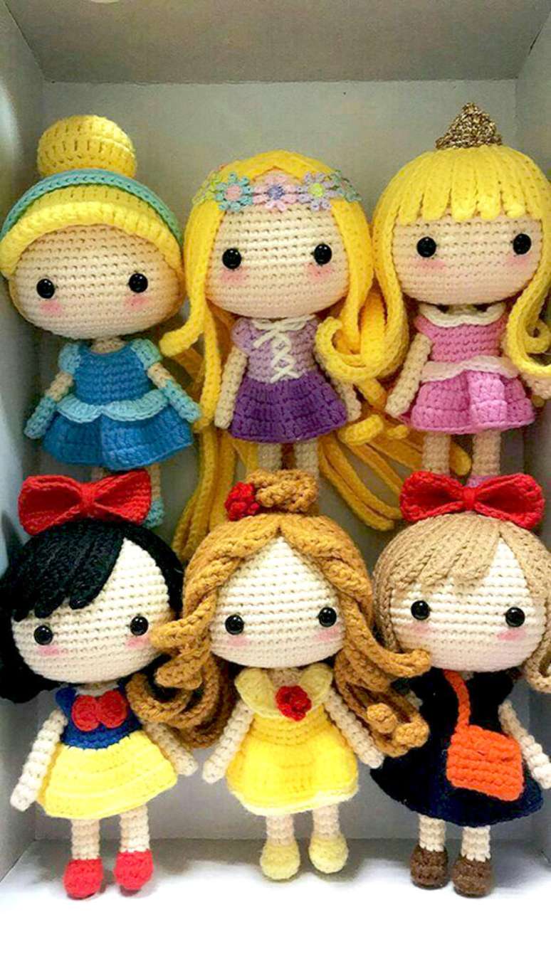 27. Bonequinhas de princesas em amigurumi. Fonte: Blog Amigurumi