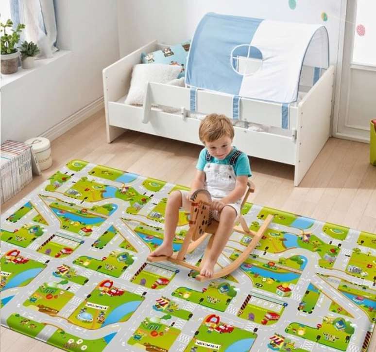 22. Tapete para quarto infantil emborrachado. Fonte: Pinterest