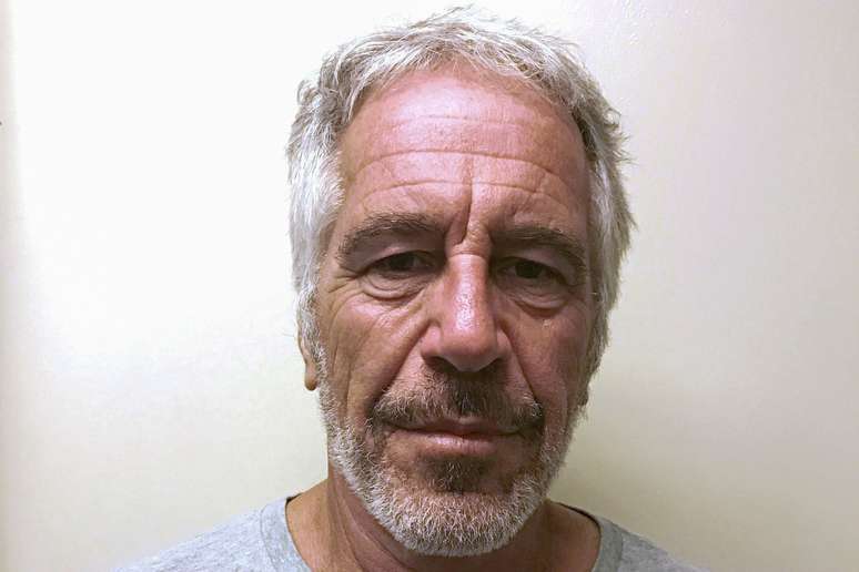 Jeffrey Epstein em foto da Divis&atilde;o de Servi&ccedil;os Criminais do Estado de Nova York
28/03/2017 Divis&atilde;o de Servi&ccedil;os Criminais do Estado de Nova York/Divulga&ccedil;&atilde;o via REUTERS