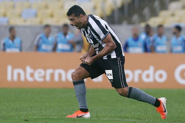 Diego Souza tem três gols no Brasileirão (Foto: Vítor Silva/Botafogo)