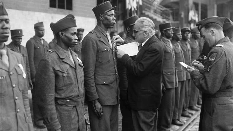 Estima-se que um milhão de soldados africanos tenham lutado ao lado dos Aliados