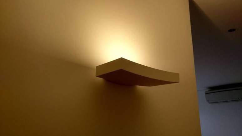 41. Arandelas externas no modelo surf. Projeto de Mosaico Ilumina&ccedil;&atilde;o