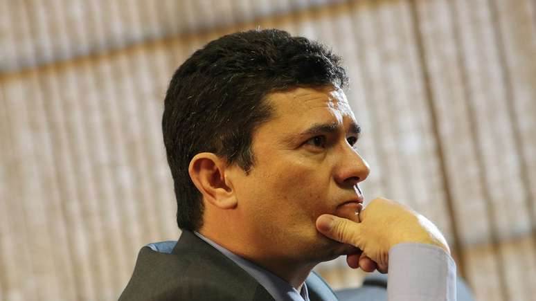 Moro poderia ter incorrido em crime em ações suas enquanto juiz à frente da Lava-Jato