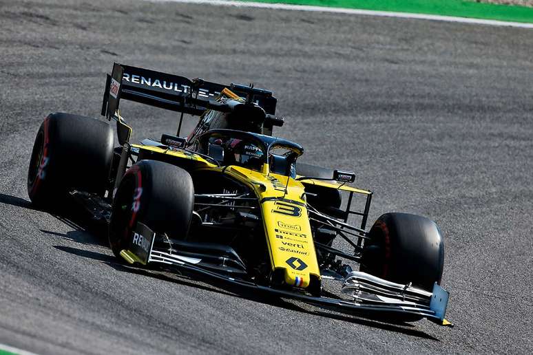 Ricciardo: “Não teremos outro upgrade até bem depois do verão”