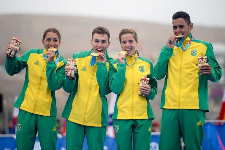 Time brasileiro é formado por Luisa Baptista,Kauê Willy, Vittoria Lopes e Manoel Messias. (Alexandre Loureiro/COB)