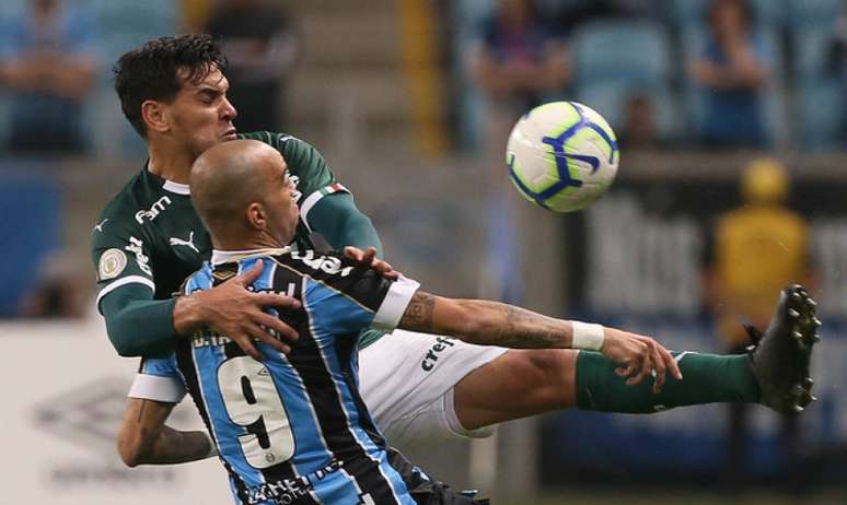 Gustavo Gómez deve ser titular na terça, enquanto Tardelli deve ser opção no banco (Foto: Cesar Greco)